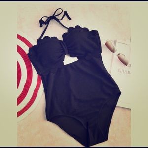Swimming Suit Scalloped Black Size L
